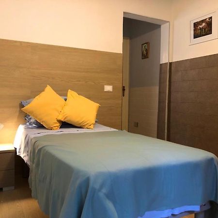 Acqua D'Orcio Apartment เรจโจเอมิเลีย ภายนอก รูปภาพ