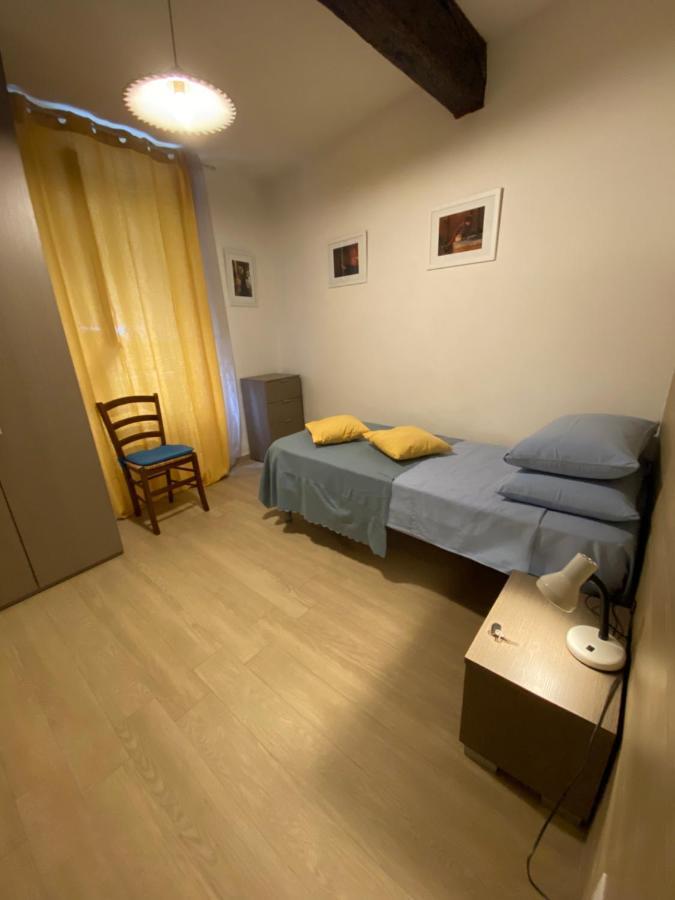 Acqua D'Orcio Apartment เรจโจเอมิเลีย ภายนอก รูปภาพ