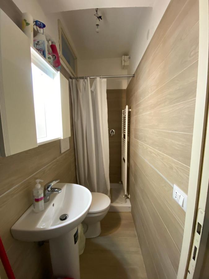 Acqua D'Orcio Apartment เรจโจเอมิเลีย ภายนอก รูปภาพ